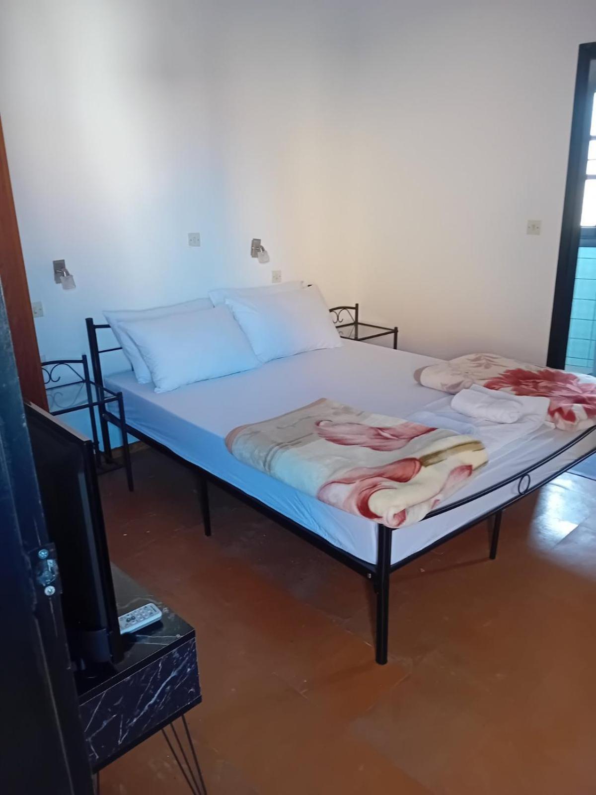 Kostas Studios Apartments - Ενοικιαζόμενα Δωμάτια Με Κουζινάκι Мирина Екстериор снимка