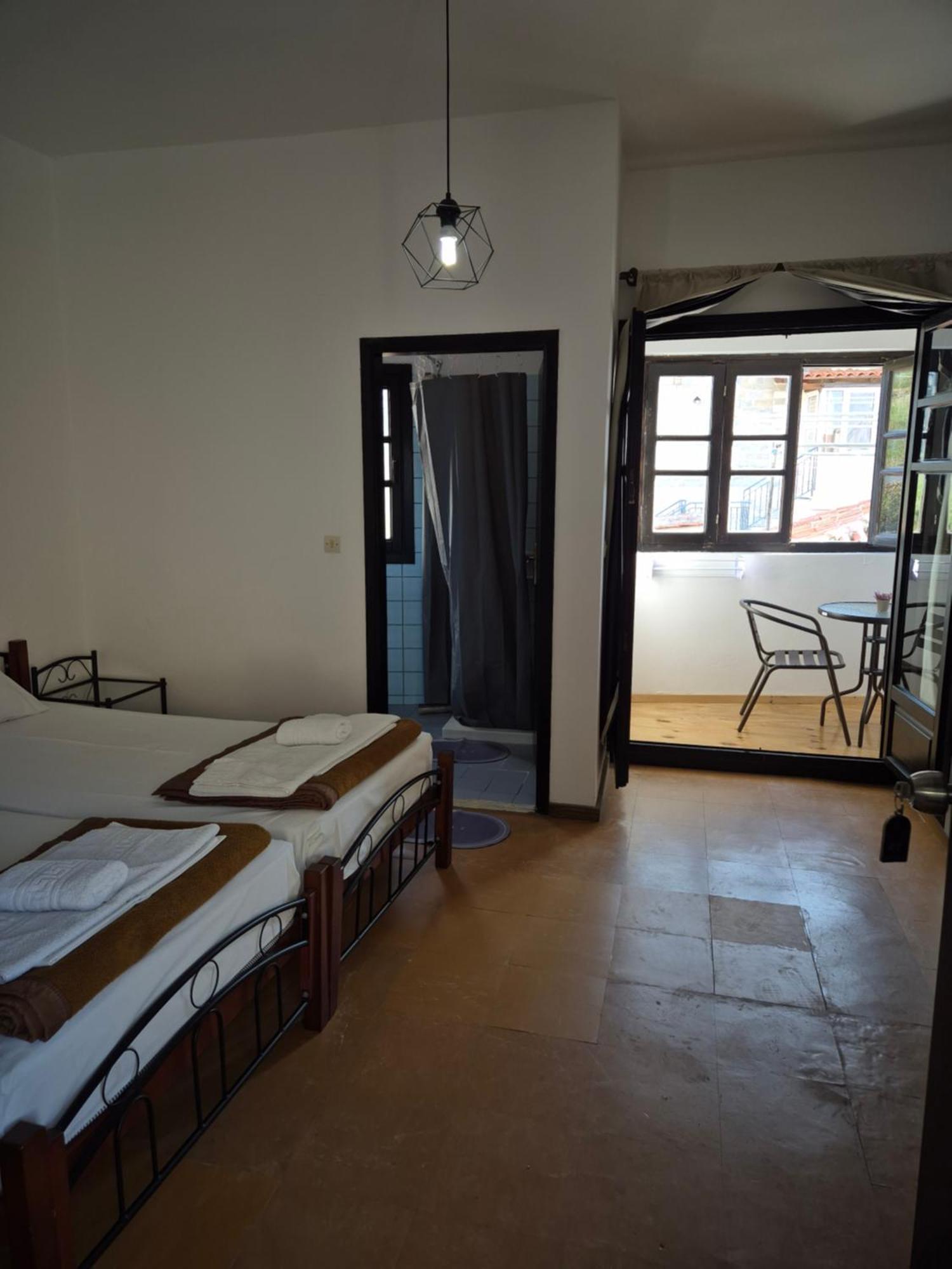 Kostas Studios Apartments - Ενοικιαζόμενα Δωμάτια Με Κουζινάκι Мирина Екстериор снимка