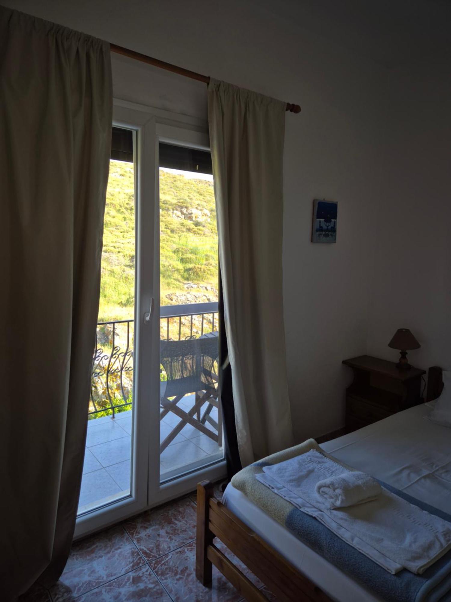 Kostas Studios Apartments - Ενοικιαζόμενα Δωμάτια Με Κουζινάκι Мирина Екстериор снимка