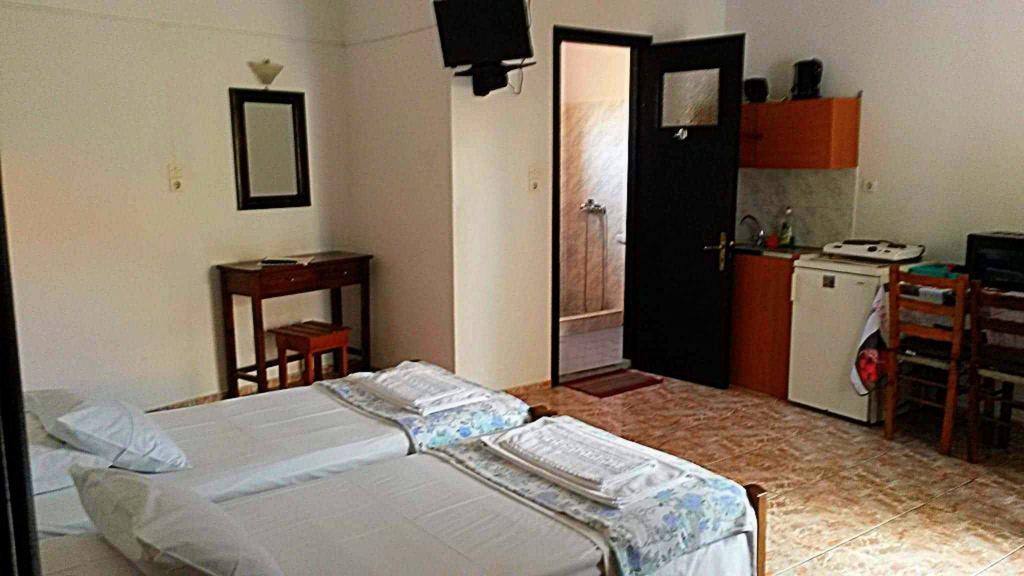 Kostas Studios Apartments - Ενοικιαζόμενα Δωμάτια Με Κουζινάκι Мирина Екстериор снимка